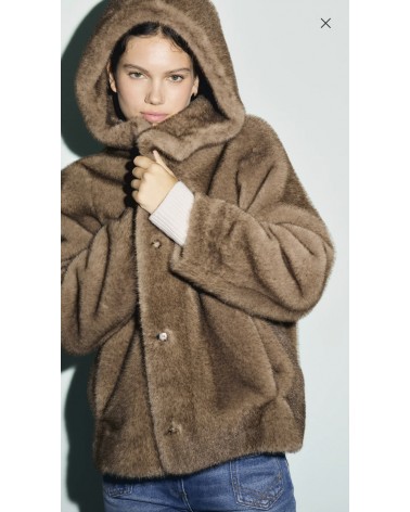 ABRIGO GERARD DAREL